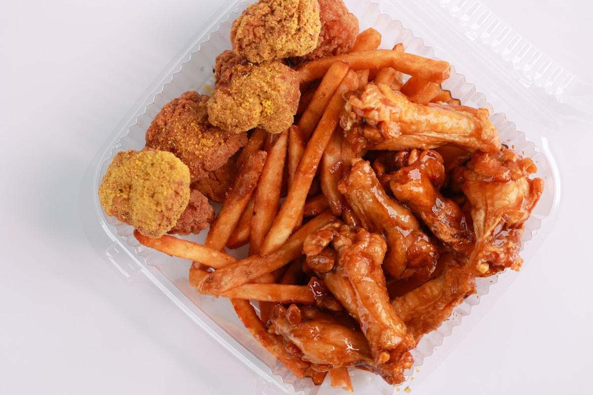 Chicken wings and fries